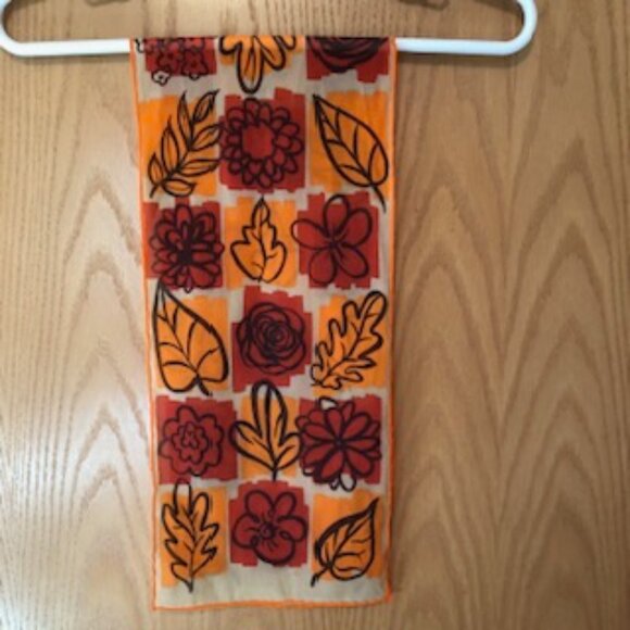 3/$15 Vintage Autumn Leaves Floral Silk Scarf Orange Red-Orange Black Cream - Picture 1 of 3